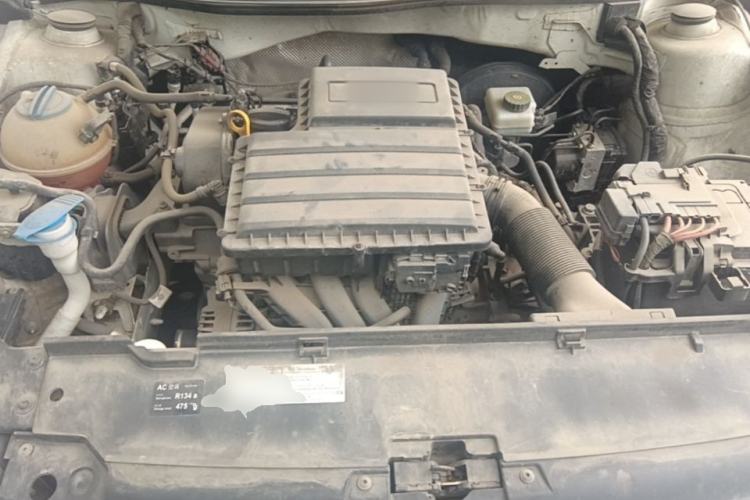 Used Volkswagen Bora 2018 1.5L Automatic Fashion Model Engine Bay