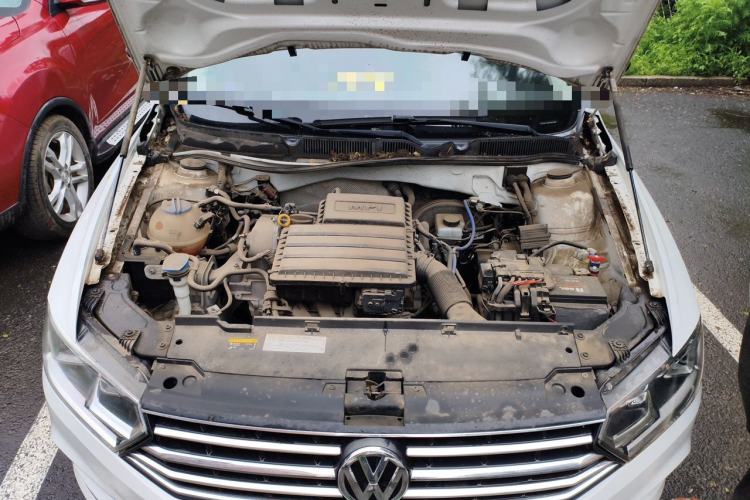 Used Volkswagen Bora 2018 1.5L Manual Fashion Model Engine Bay