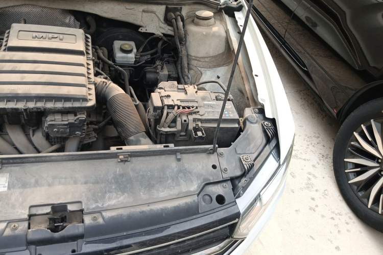 Used Volkswagen Bora 2018 1.5L Manual Comfort Model Engine Bay Left