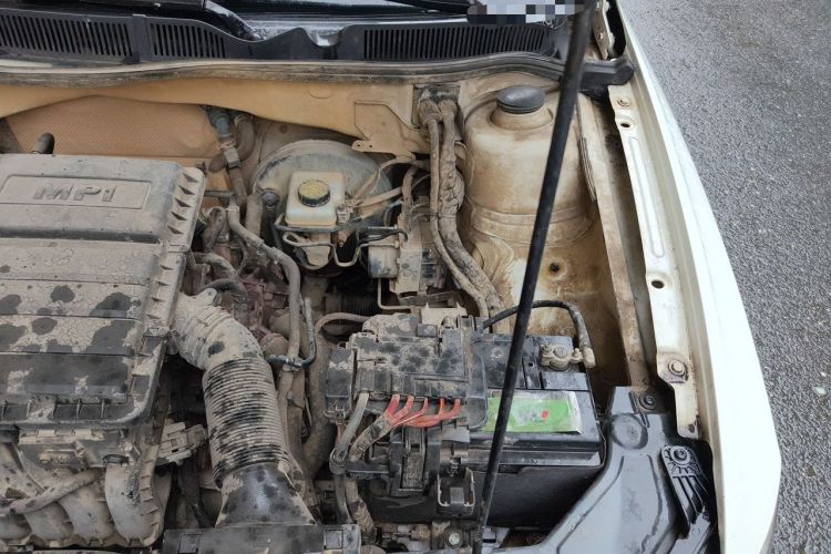 Used Volkswagen Bora 2018 1.5L Manual Fashion Model Engine Bay Left