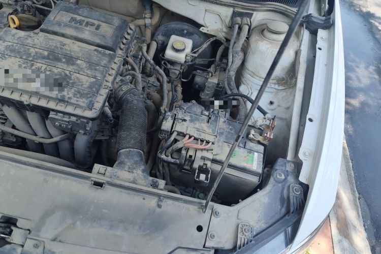 Used Volkswagen Bora 2018 1.5L Automatic Fashion Model Engine Bay Left