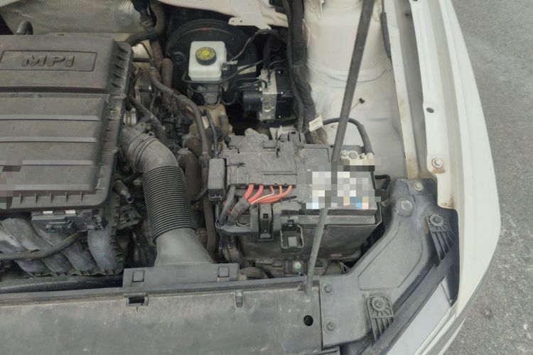 Used Volkswagen Bora 2018 1.5L Automatic Comfort Model Engine Bay Left
