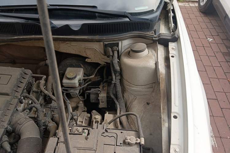 Used Volkswagen Bora 2018 1.5L Automatic Fashion Model Engine Bay Left