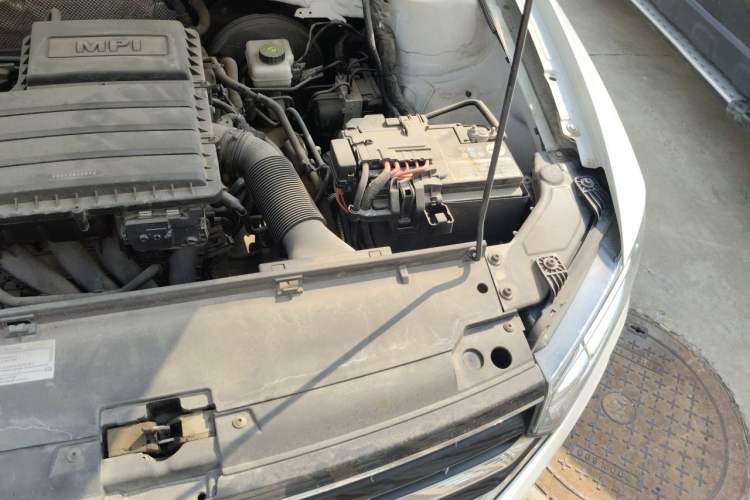 Used Volkswagen Bora 2018 1.5L Automatic Comfort Model Engine Bay Left