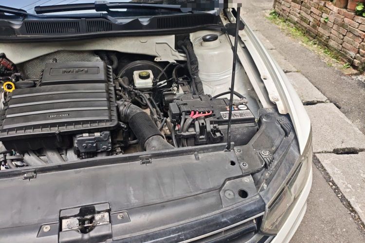 Used Volkswagen Bora 2018 1.5L Automatic Comfort Model Engine Bay Left