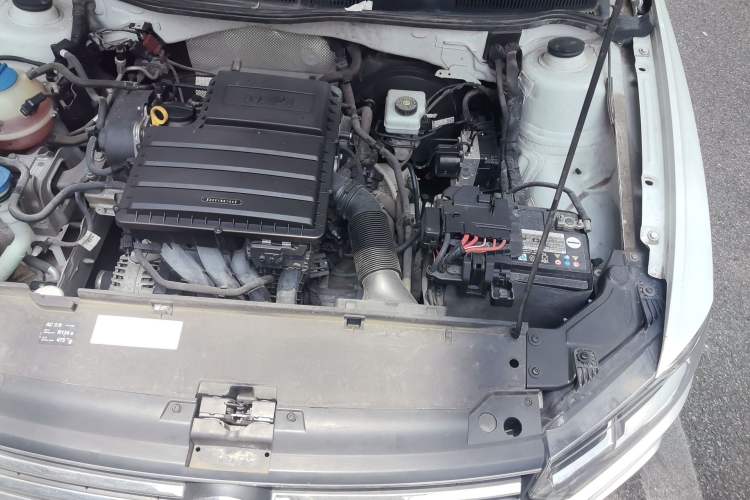 Used Volkswagen Bora 2018 1.5L Automatic Fashion Model Engine Bay Left