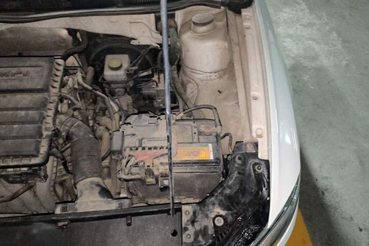 Used Volkswagen Bora 2018 1.5L Automatic Fashion Model Engine Bay Left