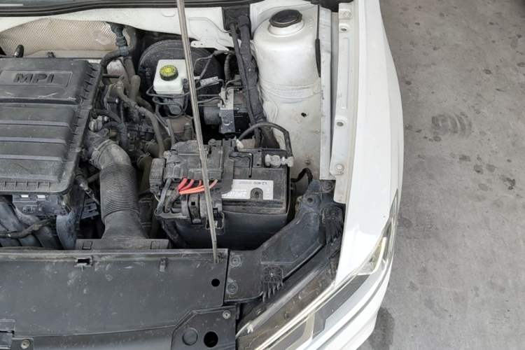 Used Volkswagen Bora 2018 1.5L Automatic Comfort Model Engine Bay Left