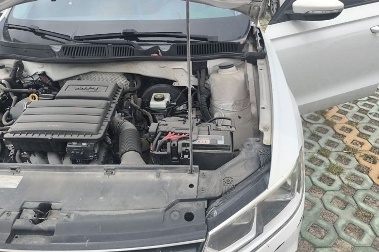 Used Volkswagen Bora 2018 1.5L Automatic Fashion Model Engine Bay Left