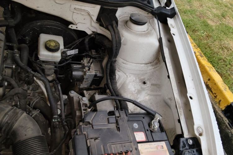 Used Volkswagen Bora 2018 1.5L Automatic Comfort Model Engine Bay Left