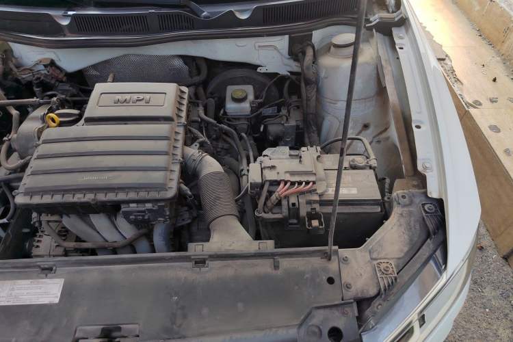 Used Volkswagen Bora 2018 1.5L Automatic Fashion Model Engine Bay Left