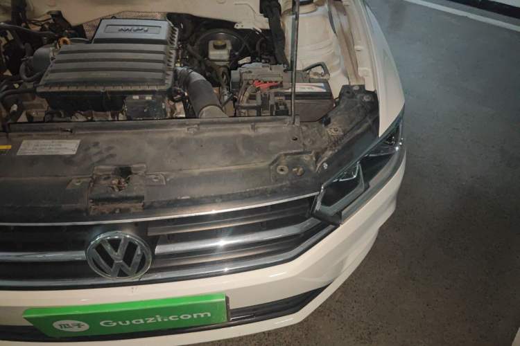 Used Volkswagen Bora 2018 1.5L Automatic Fashion Model Engine Bay Left