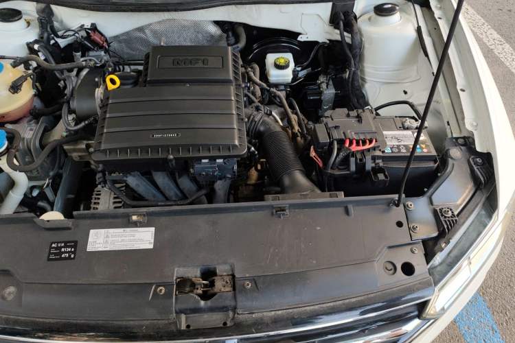 Used Volkswagen Bora 2018 1.5L Automatic Comfort Model Engine Bay Left