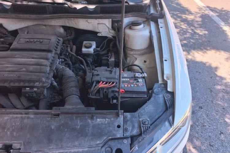 Used Volkswagen Bora 2018 1.5L Automatic Comfort Model Engine Bay Left
