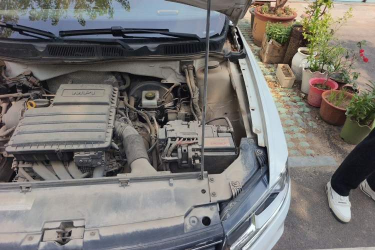 Used Volkswagen Bora 2018 1.5L Automatic Comfort Model Engine Bay Left