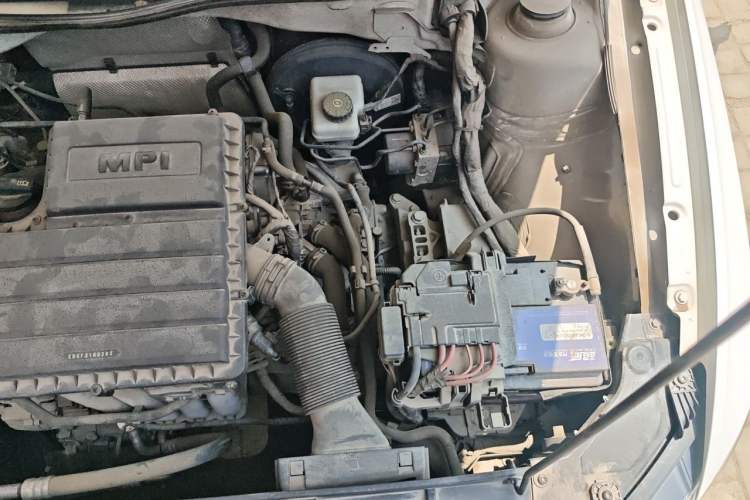 Used Volkswagen Bora 2018 1.5L Automatic Comfort Model Engine Bay Left