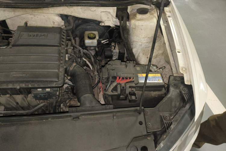 Used Volkswagen Bora 2018 1.5L Automatic Fashion Model Engine Bay Left