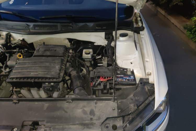 Used Volkswagen Bora 2018 1.5L Automatic Comfort Model Engine Bay Left