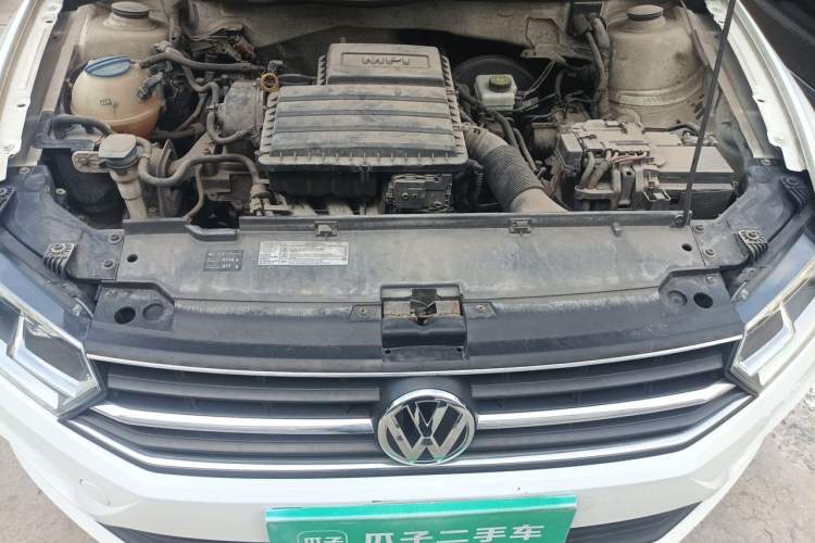 Used Volkswagen Bora 2018 1.5L Automatic Fashion Model Engine Bay
