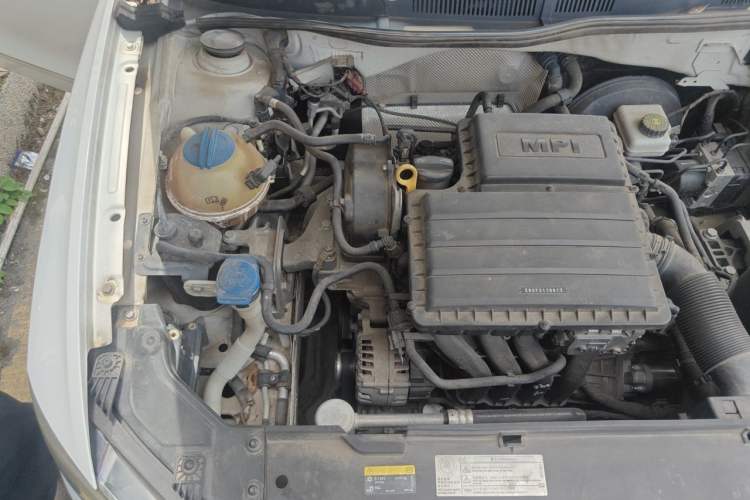Used Volkswagen Bora 2018 1.5L Automatic Comfort Model Engine Bay Right