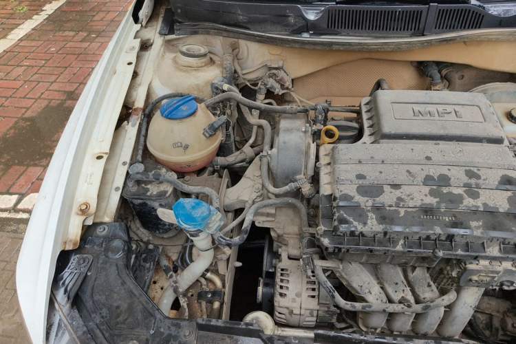 Used Volkswagen Bora 2018 1.5L Manual Fashion Model Engine Bay Right