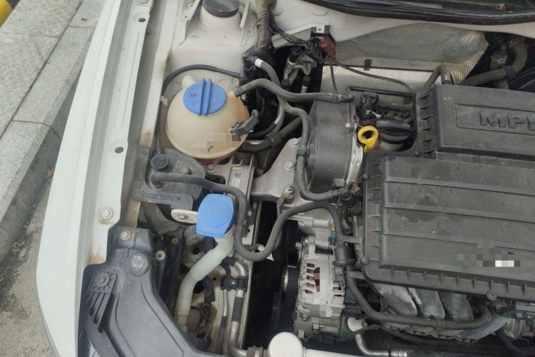 Used Volkswagen Bora 2018 1.5L Automatic Comfort Model Engine Bay Right