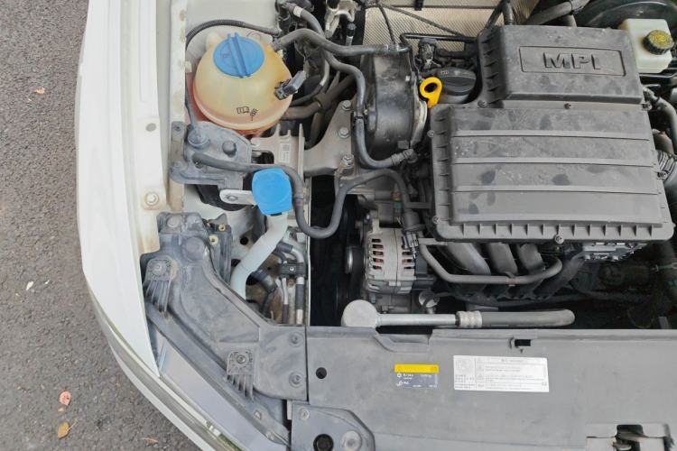 Used Volkswagen Bora 2018 1.5L Automatic Comfort Model Engine Bay Right