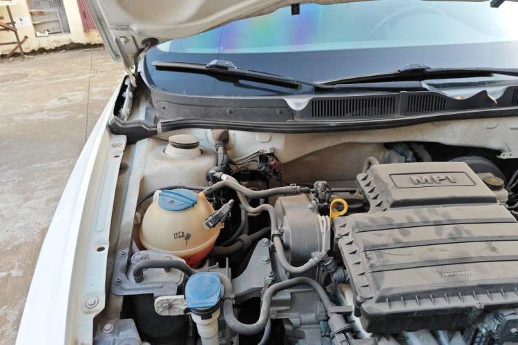 Used Volkswagen Bora 2018 1.5L Automatic Comfort Model Engine Bay Right