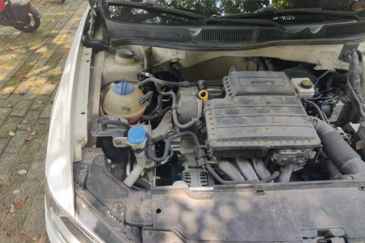 Used Volkswagen Bora 2018 1.5L Automatic Fashion Model Engine Bay Right