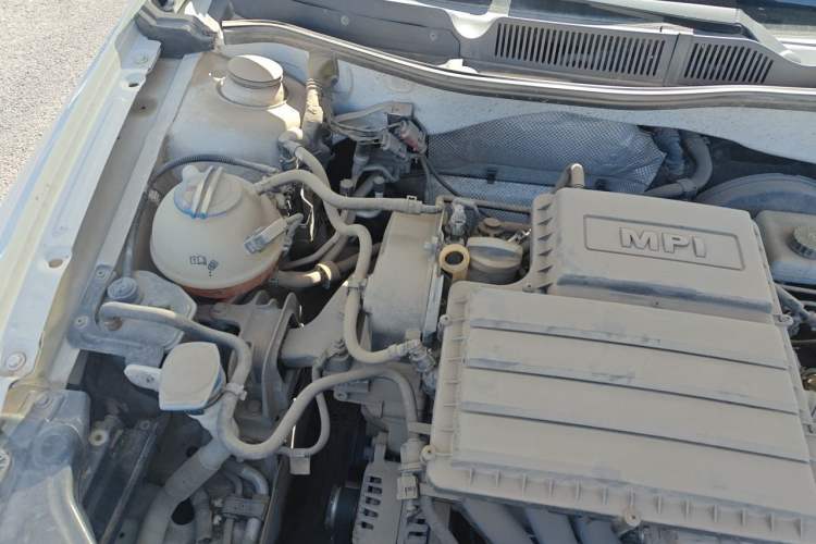 Used Volkswagen Bora 2018 1.5L Automatic Fashion Model Engine Bay Right