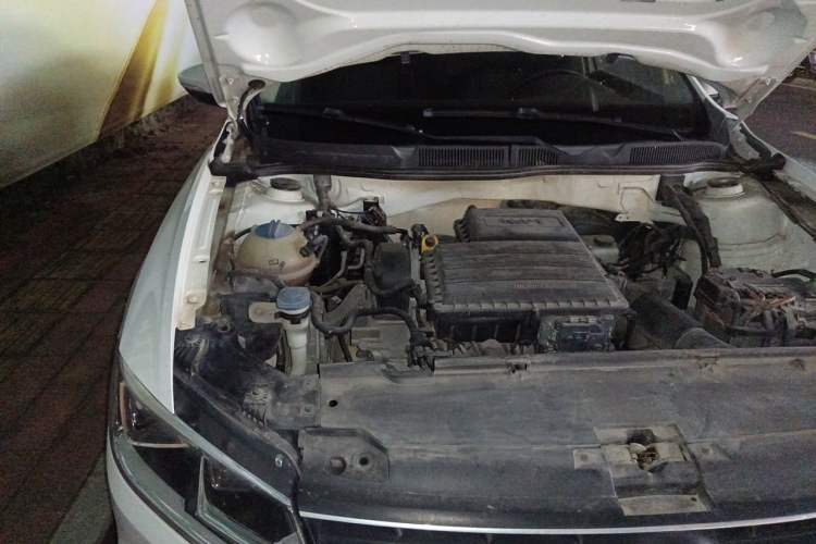 Used Volkswagen Bora 2018 1.5L Automatic Fashion Model Engine Bay Right