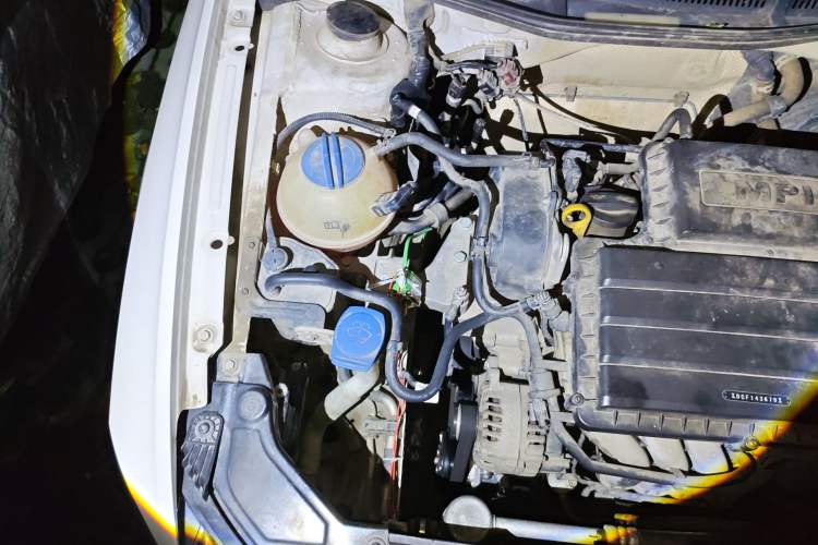 Used Volkswagen Bora 2018 1.5L Automatic Comfort Model Engine Bay Right