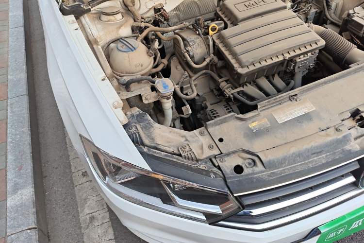 Used Volkswagen Bora 2018 1.5L Manual Fashion Model Engine Bay Right