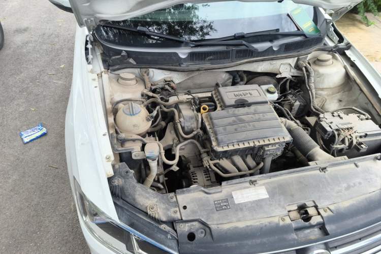 Used Volkswagen Bora 2018 1.5L Automatic Fashion Model Engine Bay Right