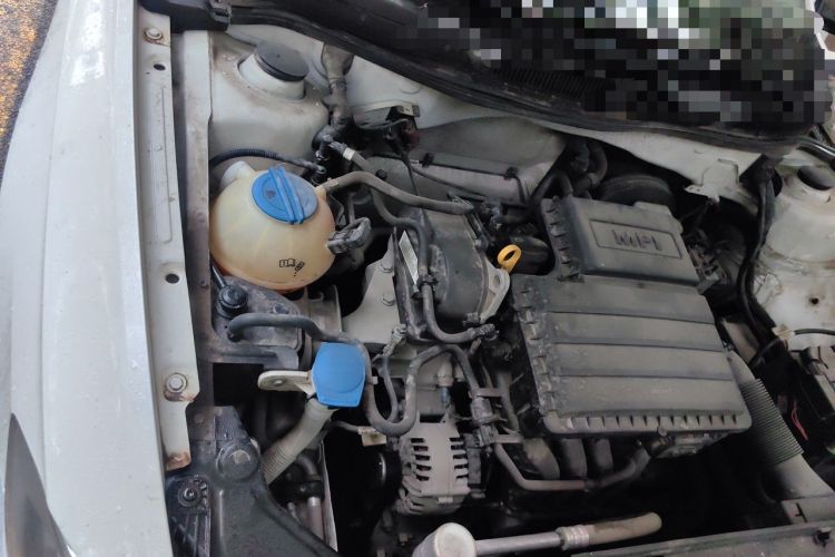 Used Volkswagen Bora 2018 1.5L Manual Fashion Model Engine Bay Right