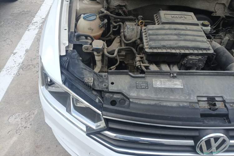 Used Volkswagen Bora 2018 1.5L Automatic Fashion Model Engine Bay Right