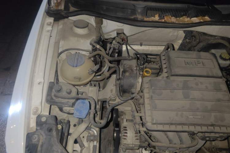 Used Volkswagen Bora 2018 1.5L Manual Fashion Model Engine Bay Right
