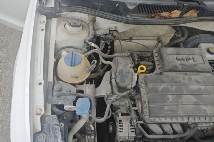 Used Volkswagen Bora 2018 1.5L Automatic Fashion Model Engine Bay Right