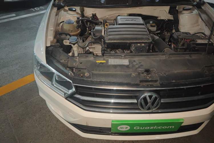 Used Volkswagen Bora 2018 1.5L Automatic Fashion Model Engine Bay Right