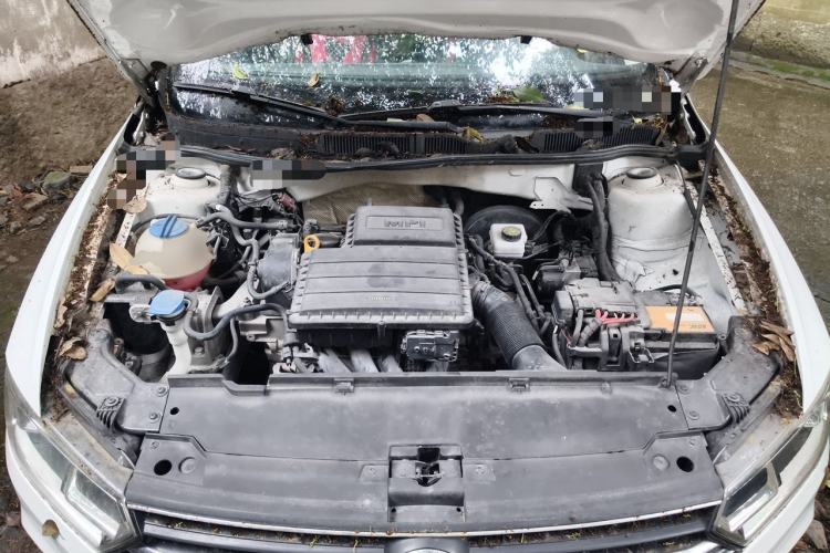 Used Volkswagen Bora 2018 1.5L Automatic Fashion Model Engine Bay