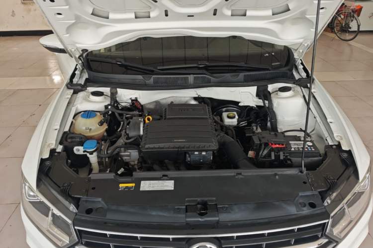Used Volkswagen Bora 2018 1.5L Manual Comfort Model Engine Bay