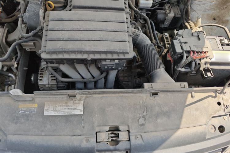 Used Volkswagen Bora 2018 1.5L Automatic Fashion Model Engine Bay
