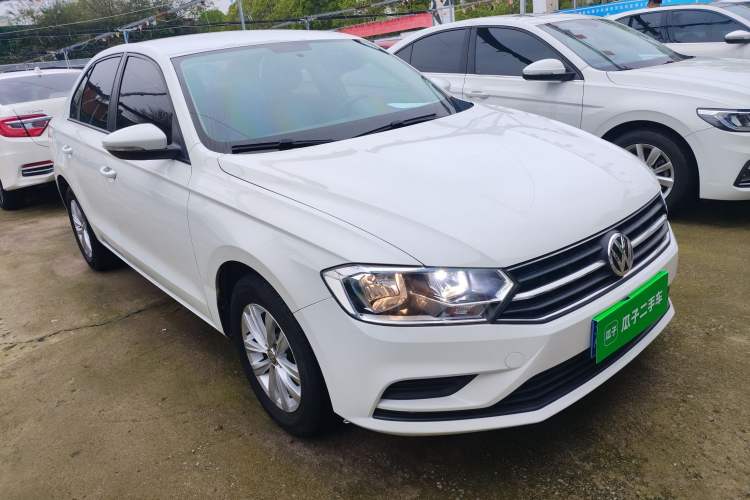 Used Volkswagen Bora 2018 1.5L Automatic Fashion Model Exterior 1