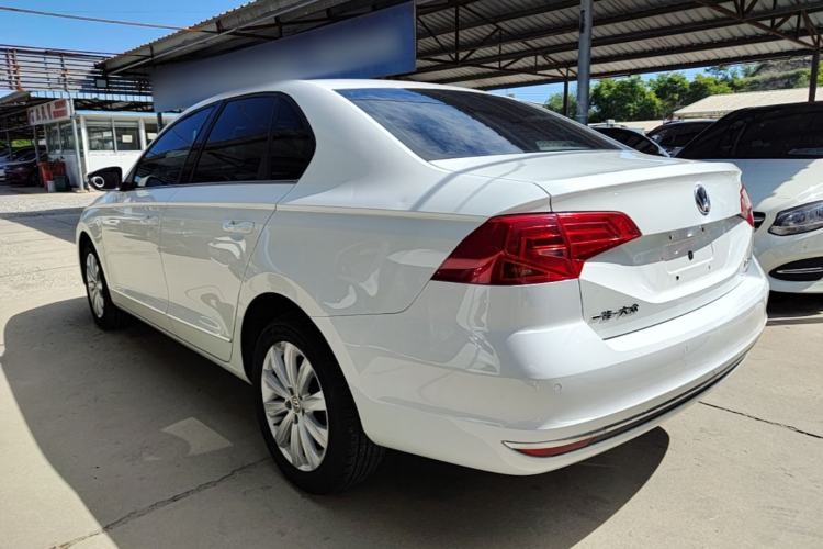 Used Volkswagen Bora 2018 1.5L Automatic Comfort Model Exterior 2