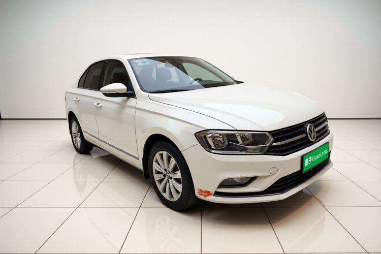 Used Volkswagen Bora 2018 1.5L Manual Comfort Model Exterior 2