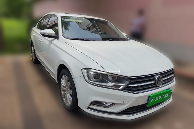 Used Volkswagen Bora 2018 1.5L Manual Comfort Model Exterior 2