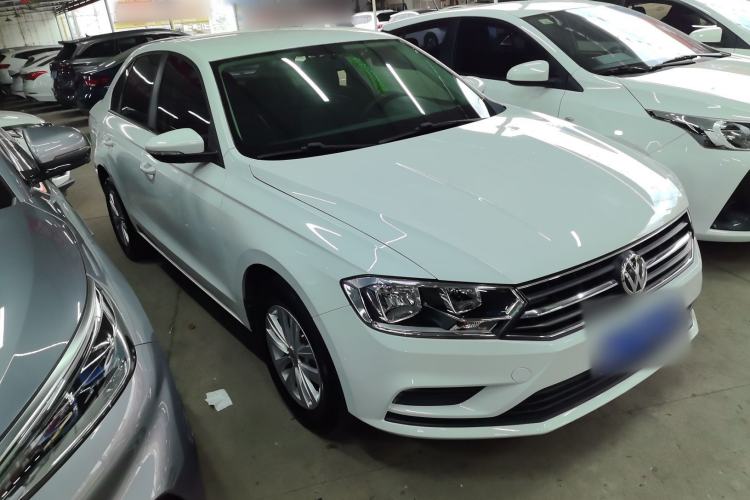 Used Volkswagen Bora 2018 1.5L Automatic Fashion Model Exterior 3