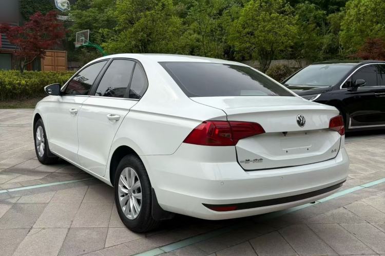 Used Volkswagen Bora 2018 1.5L Automatic Fashion Model Exterior 3
