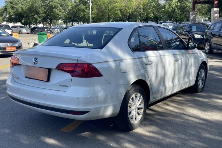 Used Volkswagen Bora 2018 1.5L Manual Fashion Model Exterior 4