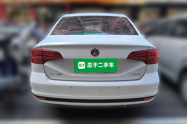 Used Volkswagen Bora 2018 1.5L Automatic Fashion Model Exterior 4